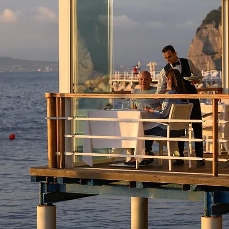 パルコ デイ プリンチピ ホテル