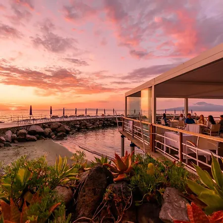 パルコ デイ プリンチピ 5* ソレント